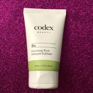 Codex Bia Exfoliating Wash Deluxe size